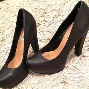 Black Steve Madden stilettos
